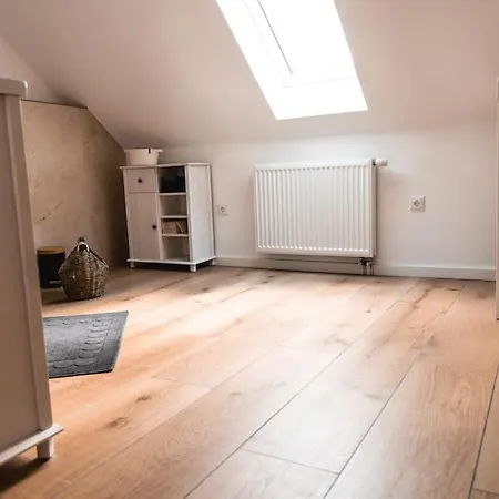 Auszeit Altenhorst, *