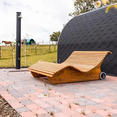 Auszeit Altenhorst, *